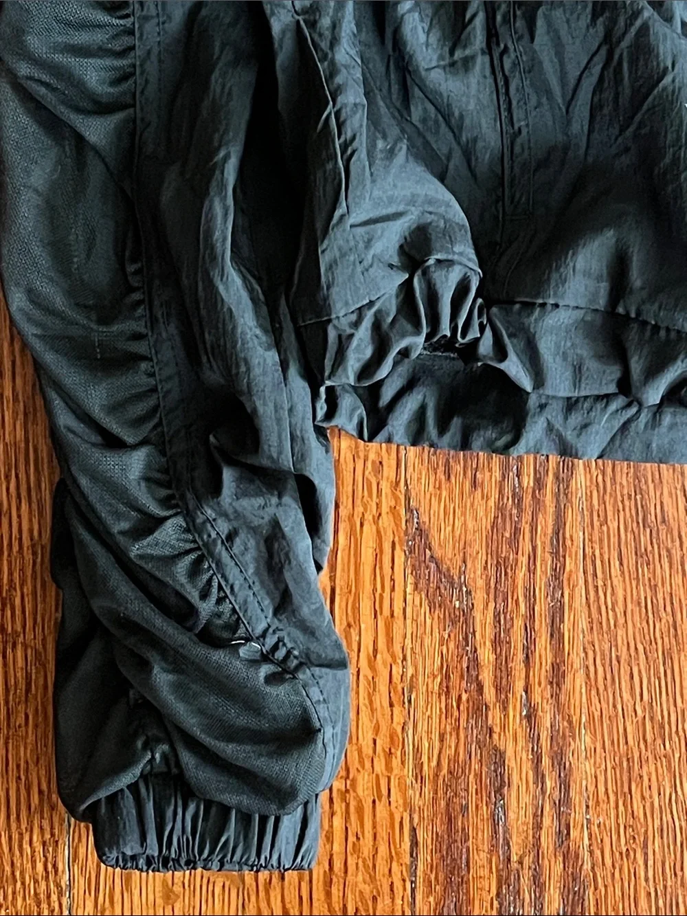 Nike Black Cropped Bomber Jacket with Drawcord Hem girl medium size